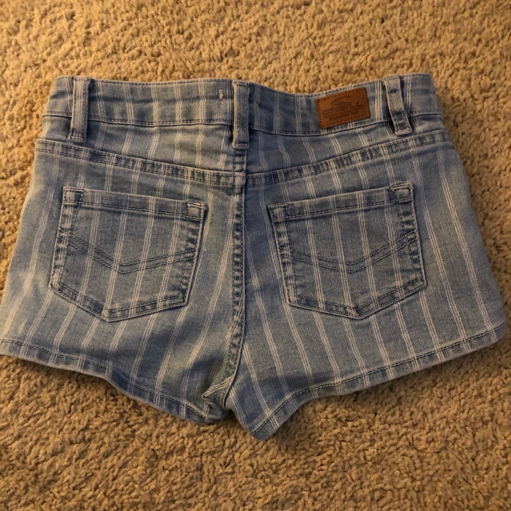 O’Neil - Picture 3 of 3